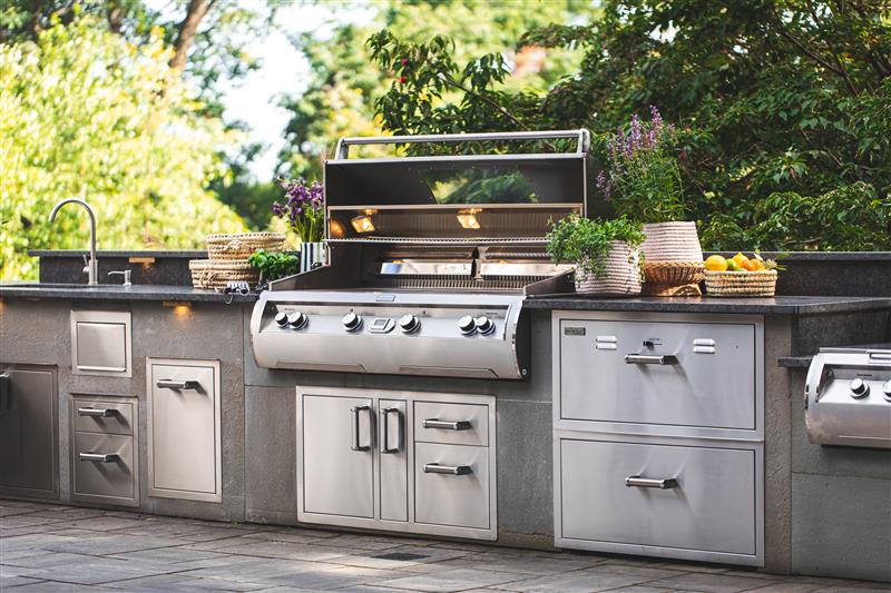 outlet- Fire Magic Grills Echelon E1060i Built-in Grill With Digital Thermometer & Magic Window